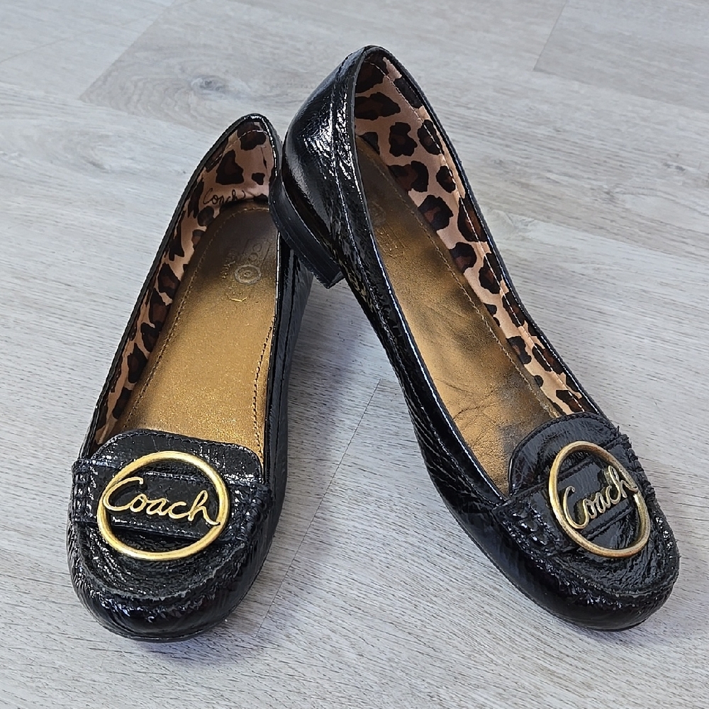 COACH CORENA CRINKLE PAT FLATS SHOES BUCKLE ACCENT SIZE 8M